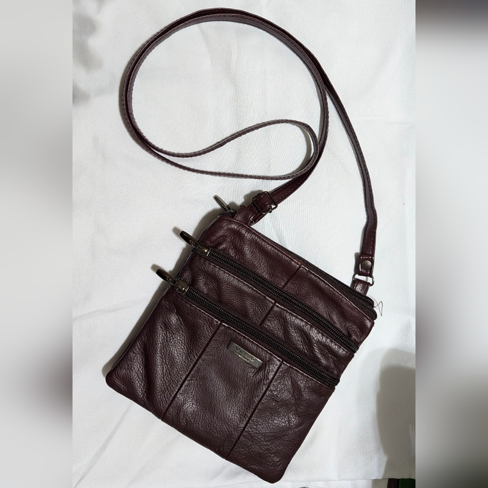 Cross body purse